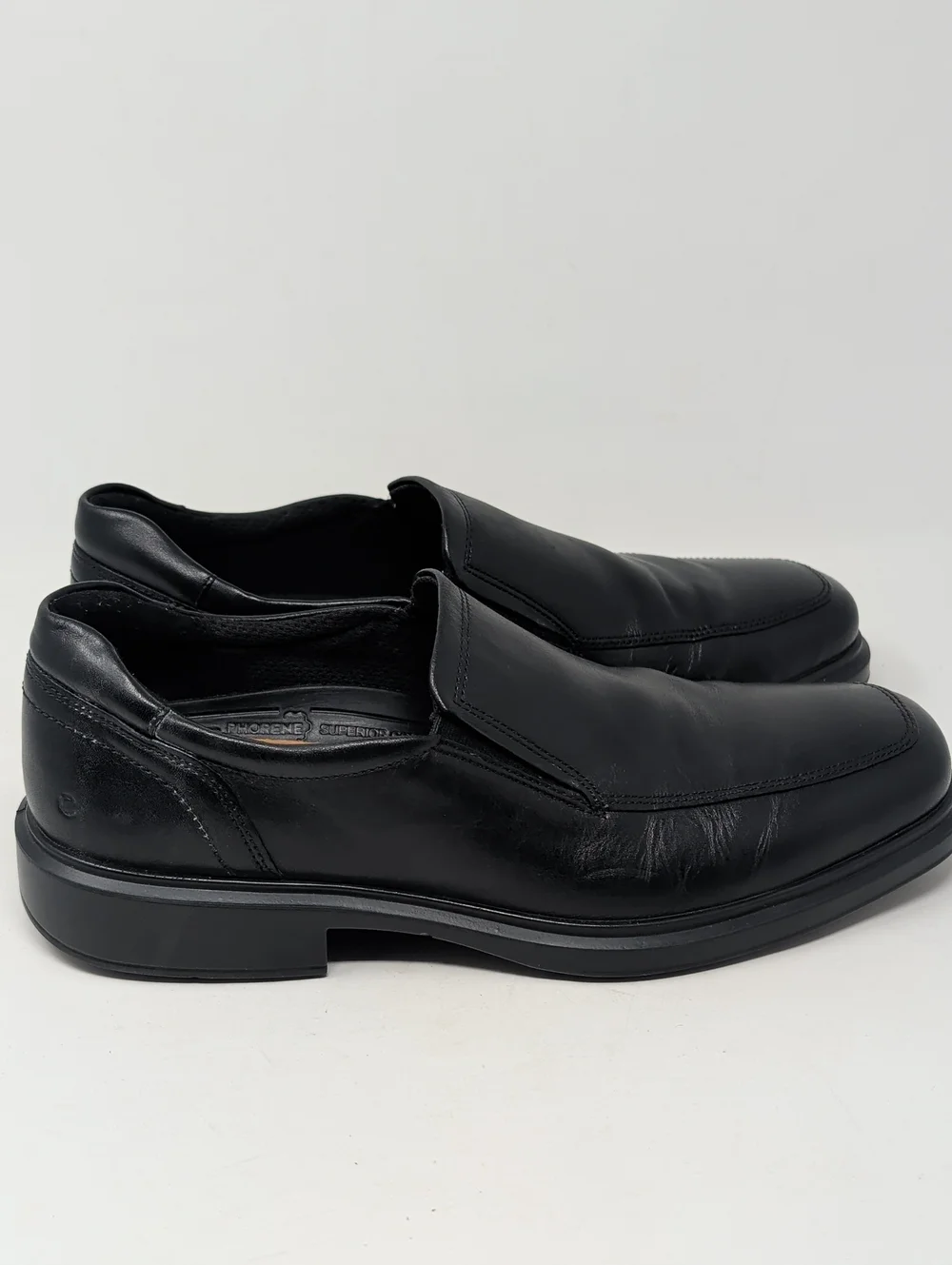 Ecco Helsinki 2 Men’s Black Leather Slip-On Loafers